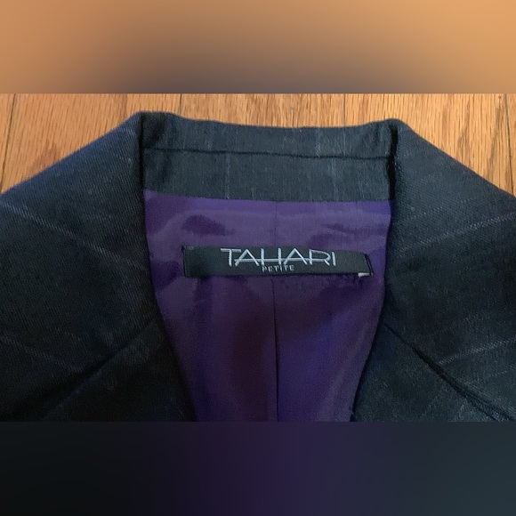Women's 10 Petite Tahari Purple Lined Grey Wool Blend Striped Blazer Coat Top - Picture 6 of 16